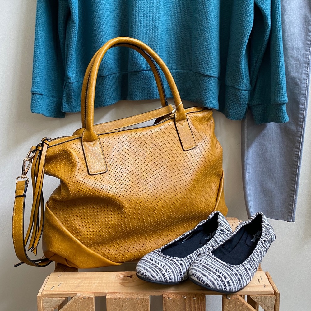 Minnetonka Moccasins Anna Ballerina Flats